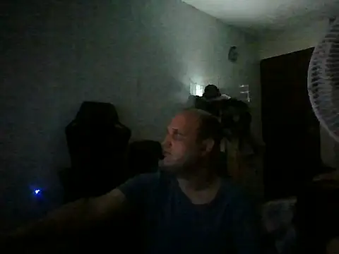 Snapshot of Heavy_Rebellx chatting on 02.15.26 Heavy Rebellx online show from 02.15.26