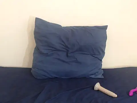 SweetDarkBrownie online show from 02.26.26