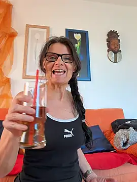 Dance Lady online show from 02.26.26