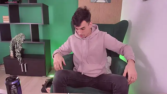 Slendy Knox online show from 02.28.26