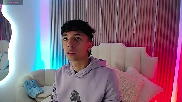 Aiden Rivers  online show from 03.03.26