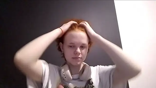 CurlaPettyBom online show from 02.16.26