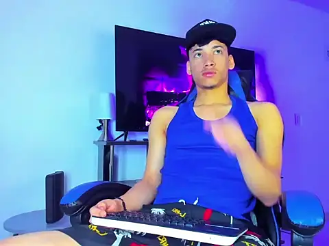 Lyam Russo online show from 03.31.26