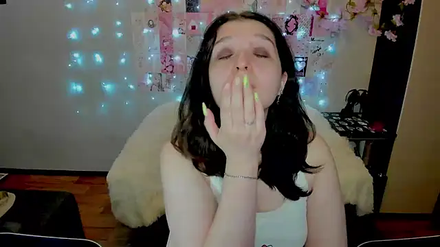 Kate Acid online show from 04.17.26