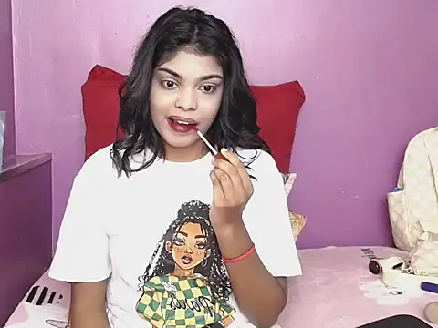 Snapshot of indianicon23 chatting on 04.24.26 indianicon23 online show from 04.24.26