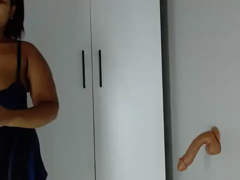 Loyal Sashaa online show from 02.24.26