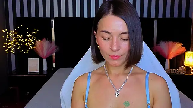 GracefulMichelle online show from 06.26.26