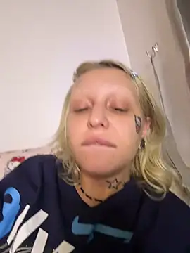 Snapshot of urlittlebaby666 chatting on 02.22.26 urlittlebaby666 online show from 02.22.26