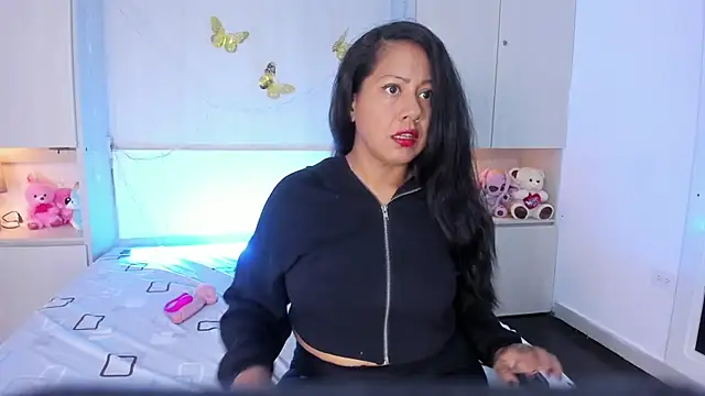 AllieBennet online show from 04.08.26