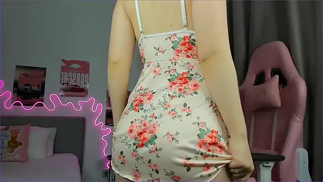 EvaRaee online show from 03.22.26