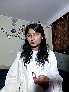 Lili  Clan online show from 04.21.26