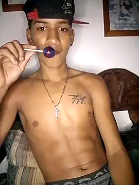 Snapshot of dan30_cm chatting on 02.26.26 dan30 cm online show from 02.26.26