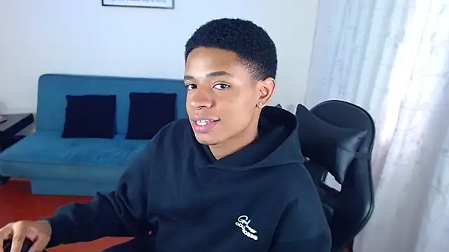 liiam3 online show from 03.12.26