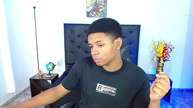 liiam3 online show from 04.13.26