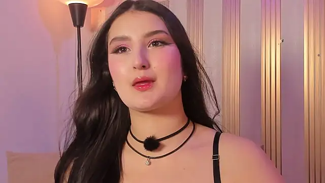 Snapshot of zoe_moon__ chatting on 02.27.26 zoe moon online show from 02.27.26