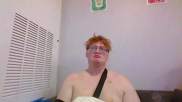 Snapshot of nigeleros chatting on 06.17.26 nigeleros online show from 06.17.26