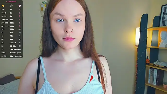 Snapshot of LeilaErcolani chatting on 05.29.26 LeilaErcolani online show from 05.29.26