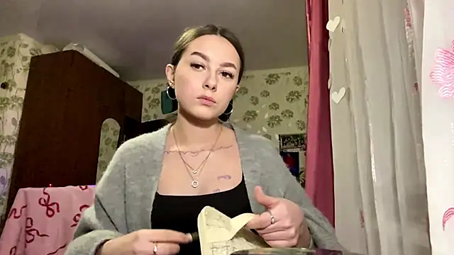 StephaniCute online show from 03.04.26