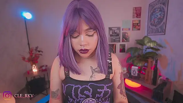 violette clerk1  online show from 03.30.26