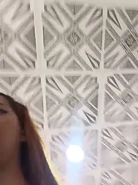 Snapshot of Valeriee1 chatting on 02.22.26 Valeriee1 online show from 02.22.26