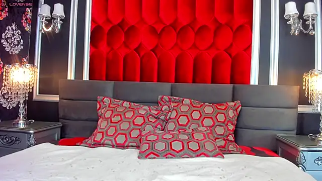 ElizabethObrien online show from 02.22.26