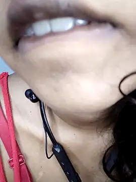 Snapshot of ASHANYA_JAYASOORIYA chatting on 05.22.26 ASHANYA JAYASOORIYA online show from 05.22.26