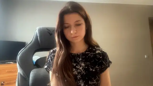 LunnaBliss online show from 02.24.26