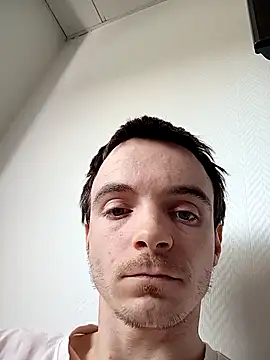 thom7246 online show from 03.30.26