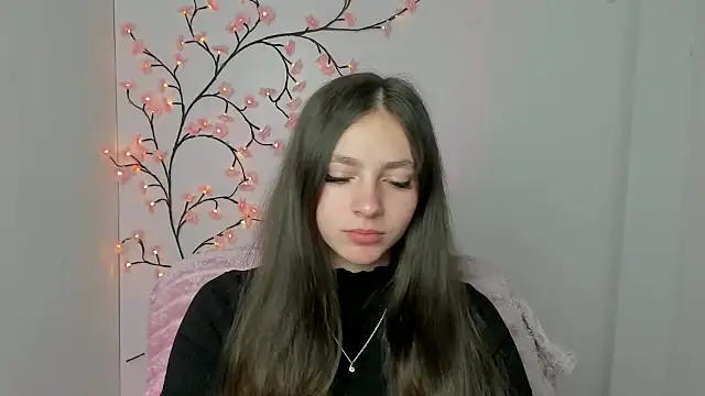 Snapshot of KissMeJulia chatting on 04.16.26 KissMeJulia online show from 04.16.26