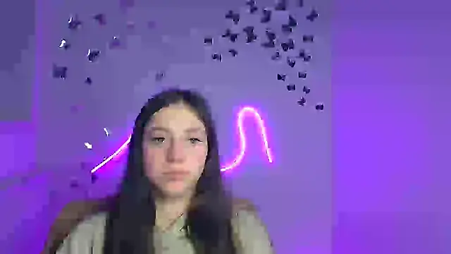 Snapshot of KissMeJulia chatting on 04.18.26 KissMeJulia online show from 04.18.26