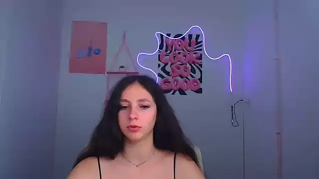 Snapshot of KissMeJulia chatting on 06.27.26 KissMeJulia online show from 06.27.26