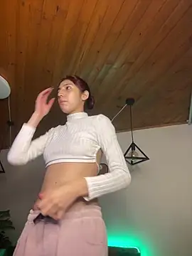 Snapshot of Maraia_pink18 chatting on 02.23.26 Maraia pink18 online show from 02.23.26