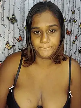 Snapshot of indianstrawberrylips4u chatting on 05.29.26 indianstrawberrylips4u online show from 05.29.26