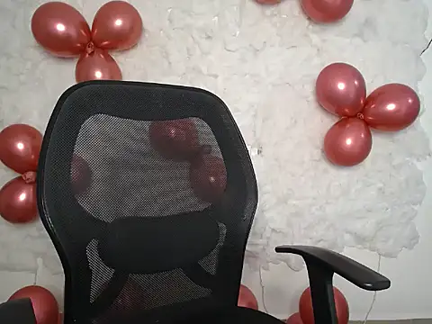 Snapshot of Cute_Liza0 chatting on 02.24.26 Cute Liza0 online show from 02.24.26