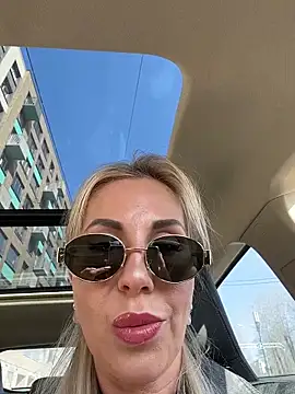 LisaMurr online show from 04.08.26