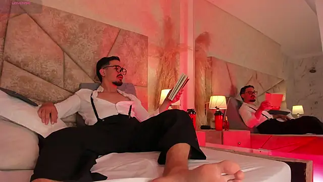 Snapshot of SavageCross1 chatting on 02.22.26 SavageCross1 online show from 02.22.26