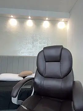 Snapshot of evans_campbell1 chatting on 02.23.26 evans campbell1 online show from 02.23.26