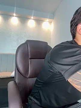 Snapshot of evans_campbell1 chatting on 02.28.26 evans campbell1 online show from 02.28.26