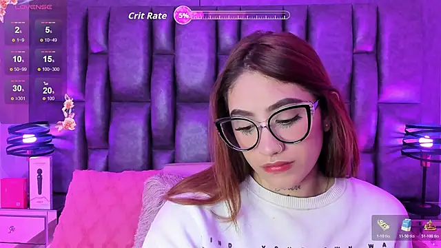 Snapshot of CloeDawson chatting on 03.08.26 CloeDawson online show from 03.08.26