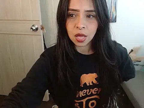 Pauliha online show from 02.25.26