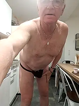 olivbisoumis online show from 04.11.26