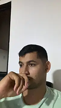 Snapshot of walterktm chatting on 02.24.26 walterktm online show from 02.24.26