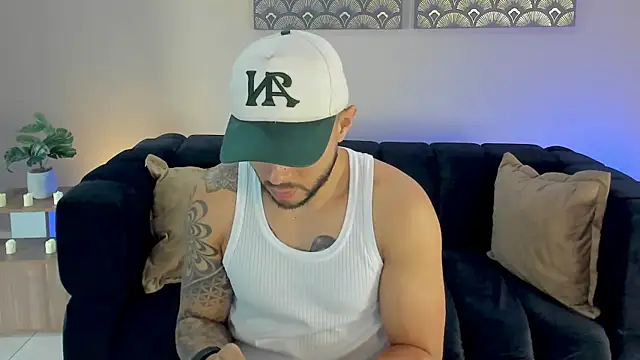 Snapshot of Daniel_kingx chatting on 02.26.26 Daniel kingx online show from 02.26.26