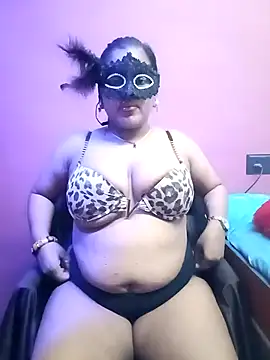 Hot Girl Dimple online show from 04.26.26