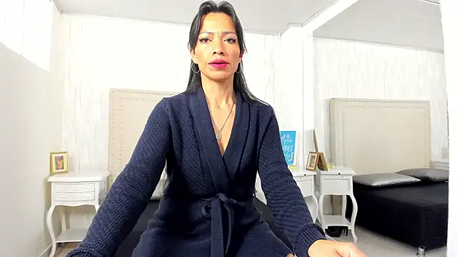 Snapshot of FernandaAvilax chatting on 05.11.26 FernandaAvilax online show from 05.11.26