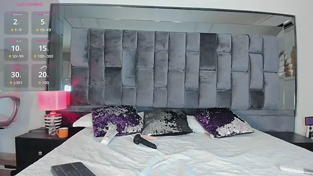 Salem Smith  online show from 04.09.26