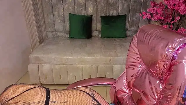 sharyth19 s online show from 02.23.26