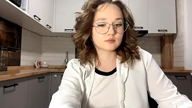 AinaSmith online show from 02.28.26