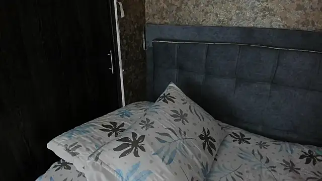 megan cros online show from 03.02.26