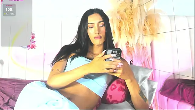 VelvetEstefa online show from 03.24.26